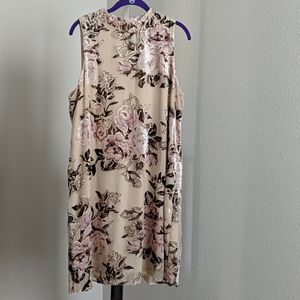 NWT Versona dress